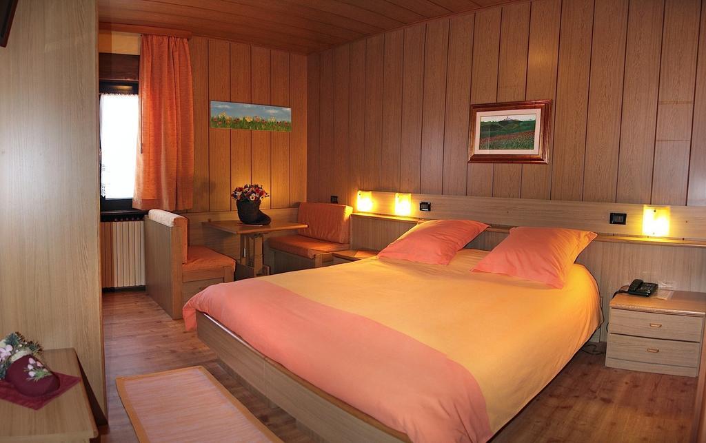 Albergo Venezia Passo Rolle Kamer foto